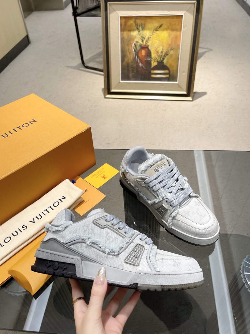 Louis Vuitton Sneakers